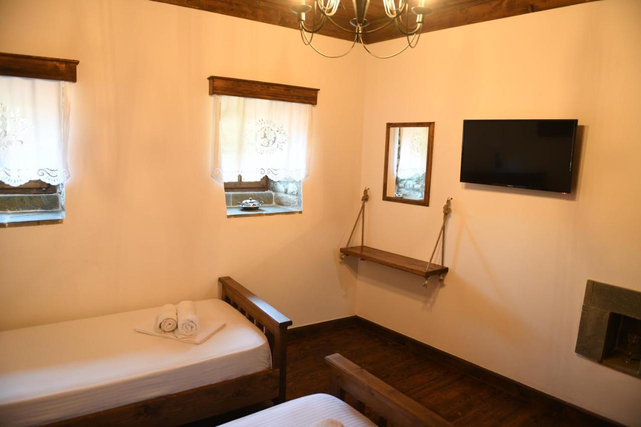 Anhel Hotel Berat Exterior photo