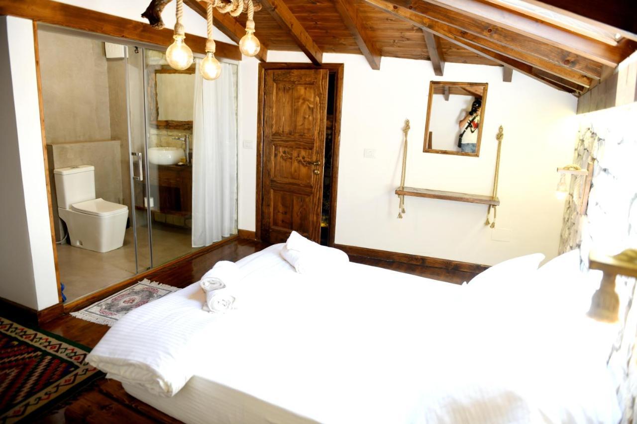 Anhel Hotel Berat Exterior photo