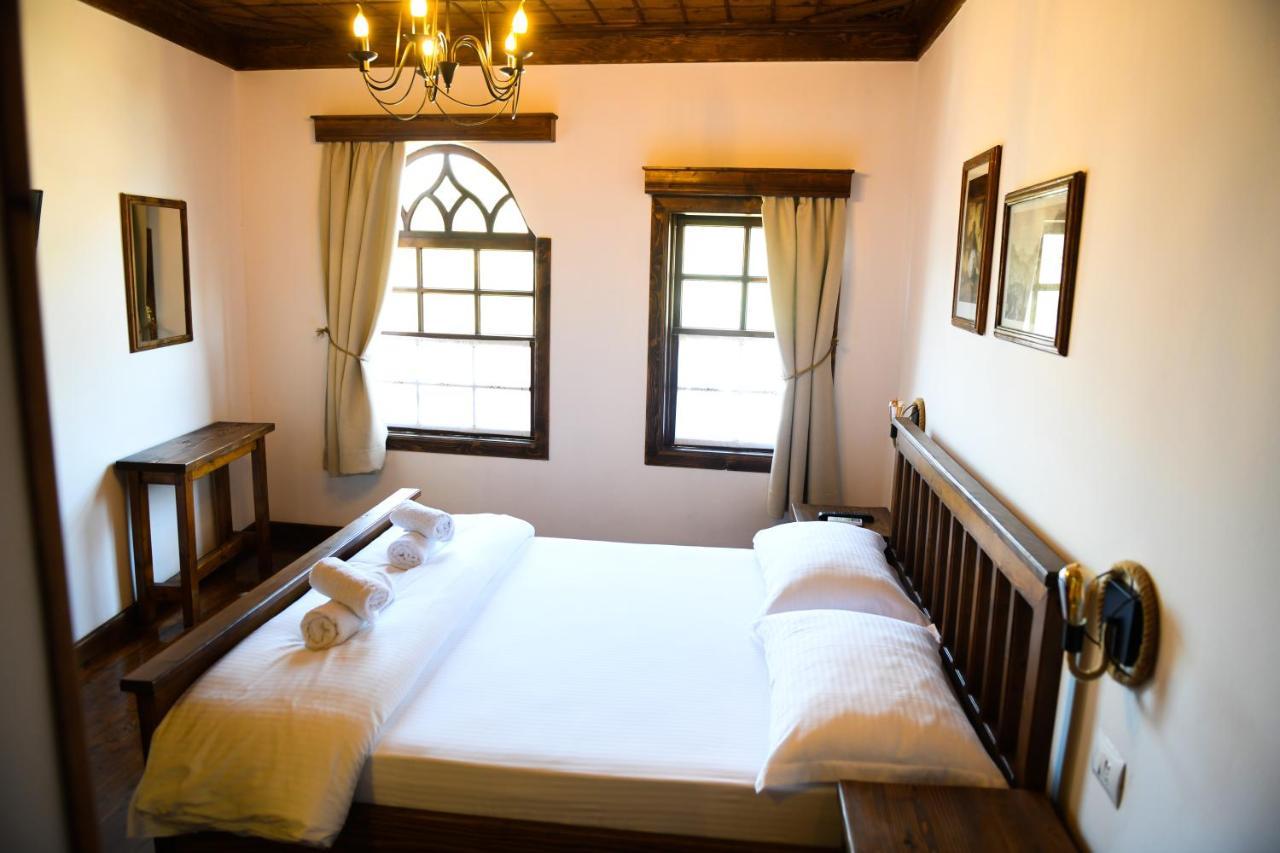 Anhel Hotel Berat Exterior photo