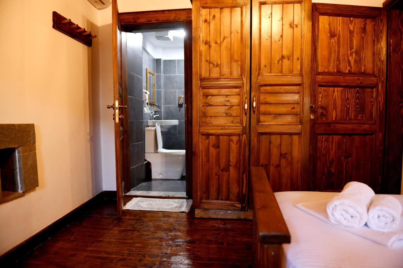 Anhel Hotel Berat Exterior photo